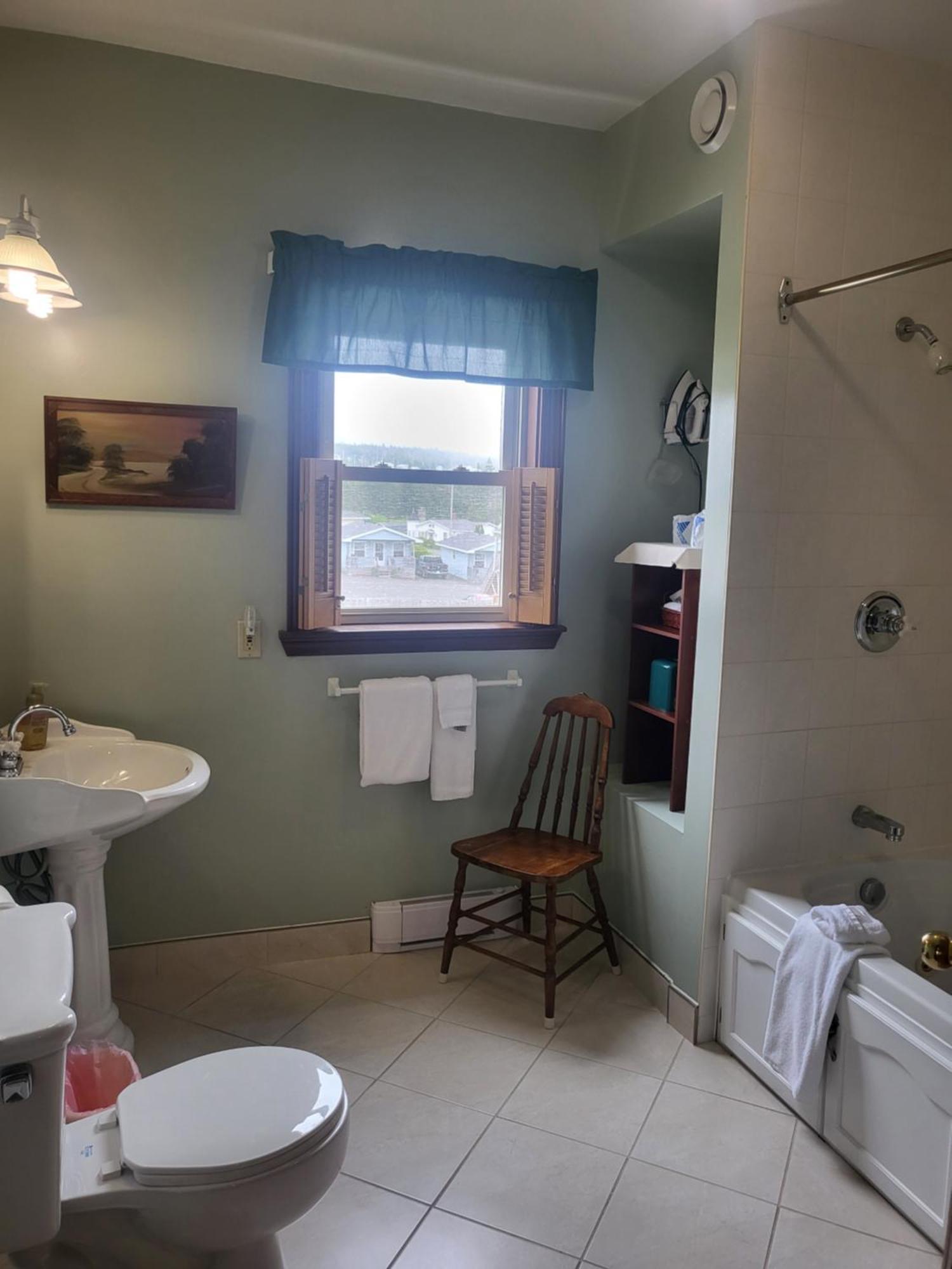 Cranberry Cove Hotel